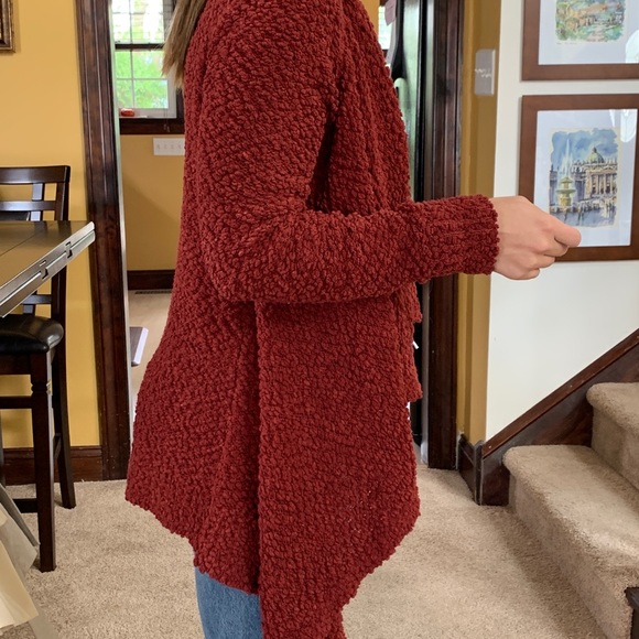 Cardigan - Picture 2 of 4